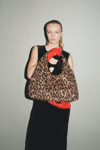 Baum und Pferdgarten Kleova Bag - Wool Camel Leopard