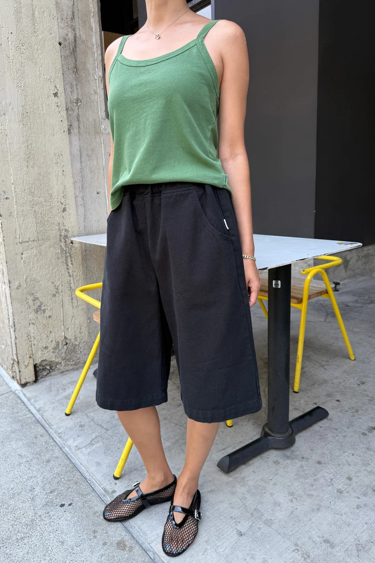 Le Bon Shoppe Liam Bermuda Shorts - Black Canvas