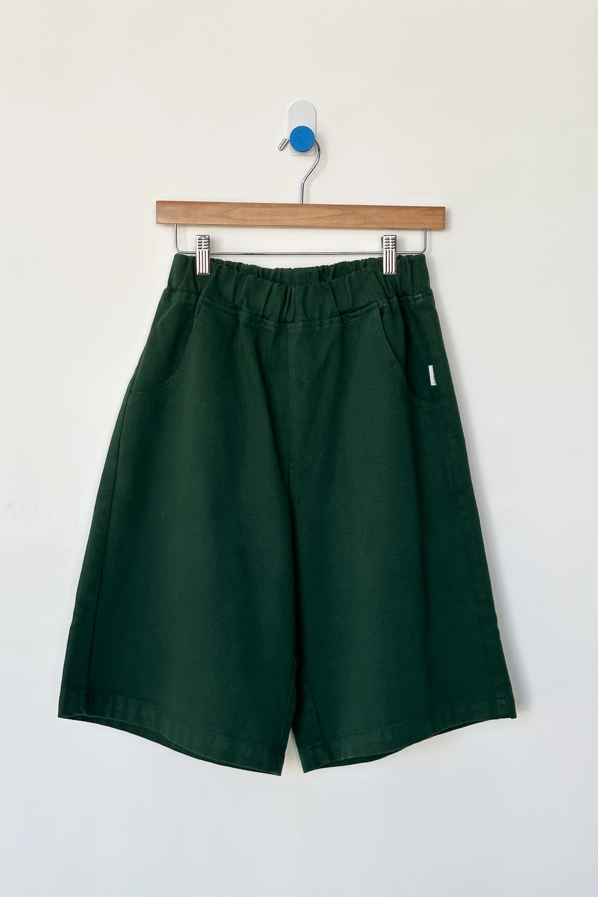Le Bon Shoppe Liam Bermuda Shorts - Pine