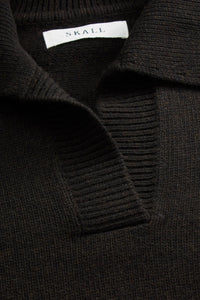 Skall Studio Dean V-Neck Jumper