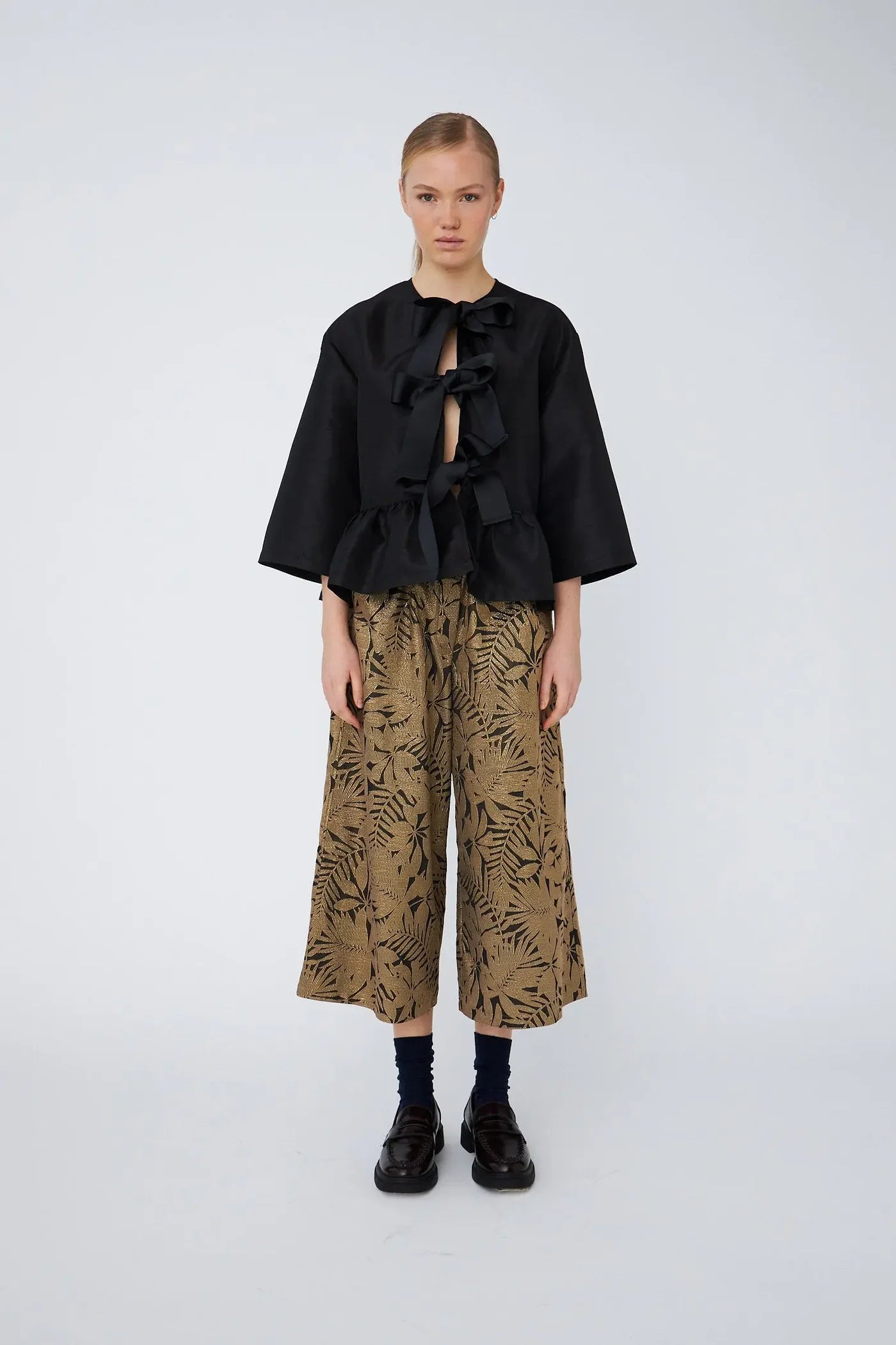 Stella Nova Crispy Peplum Bow Blouse - Black