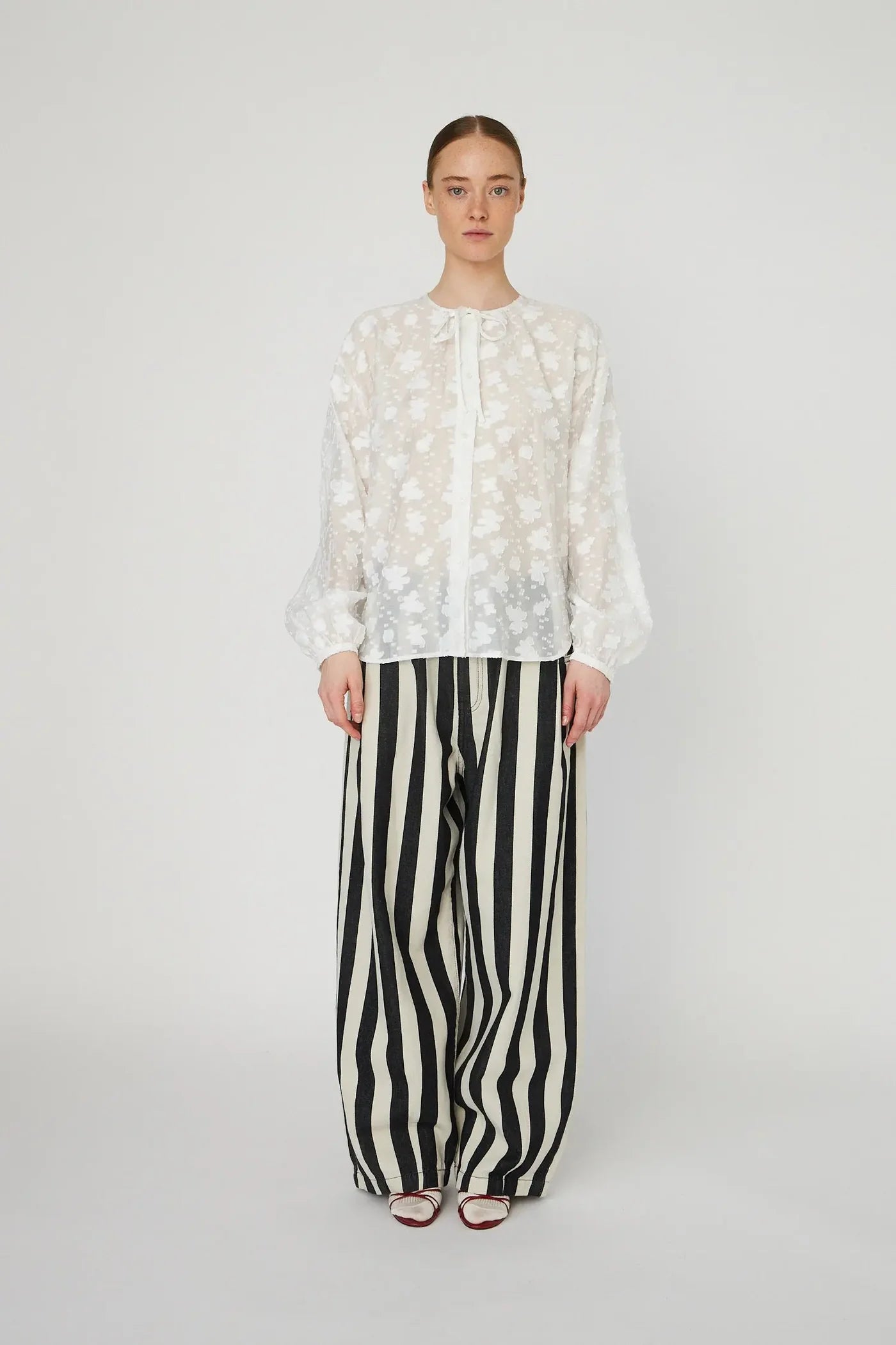 Stella Nova Flower Jacquard Loose Shirt