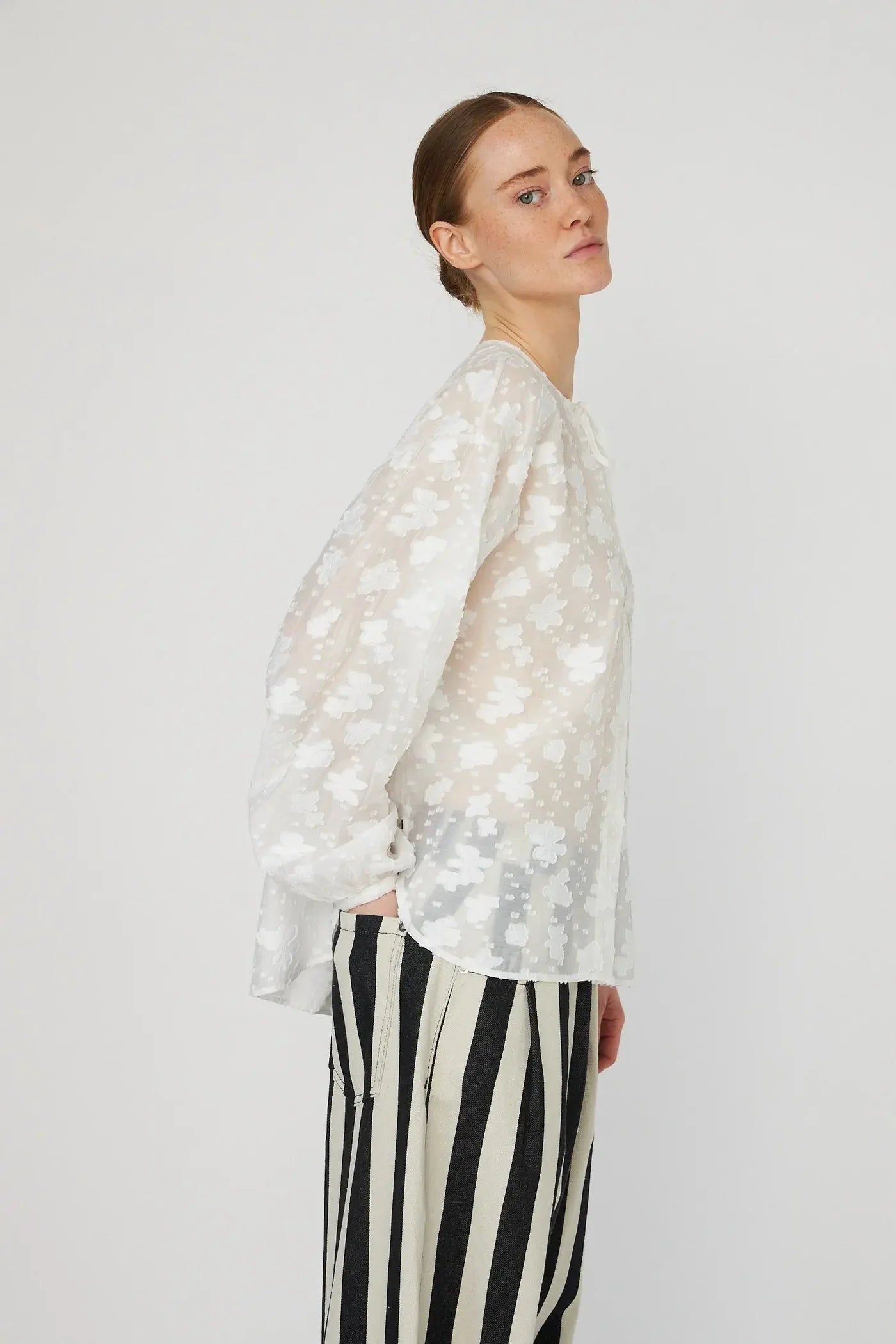Stella Nova Flower Jacquard Loose Shirt